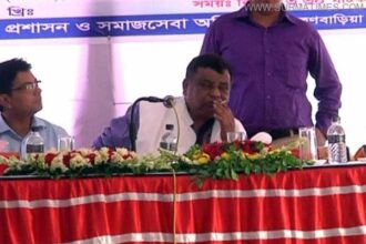 ফের শিশুদের অনুষ্ঠানে মঞ্চে সিগারেট ফুঁকলেন মহিসন - Surma Times Archive