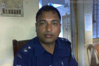সততার অনন্য নজির : রাস্তায় দশ ভরি স্বর্ণ পেয়ে ফিরিয়ে দিলেন গোলাপগঞ্জের এসআই - Surma Times Archive