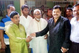 মৌলভীবাজারে বিভিন্ন পূজা মন্ডপে প্রধানমন্ত্রীর তহবিল থেকে অনুদান - Surma Times Archive