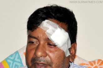 বিশ্বনাথে উপজেলা পরিষদের মাসিক সভায় হামলা : চেয়ারম্যানসহ আহত ৩০ : পুলিশের ১১ রাউন্ড গুলি - Surma Times Archive