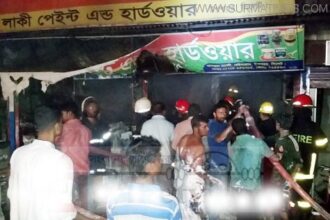 উপশহরে অগ্নিকাণ্ডে পুড়েছে ৬ দোকান, কোটি টাকার ক্ষতি - Surma Times Archive