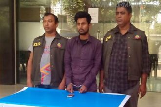 ইন্টারনেটে আইএস’র প্রচারণা চালানোয় যুবক আটক - Surma Times Archive