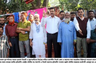 হকার্সরা ফুটপাতে ব্যবসা করছে, ব্যবসা করবে : প্রকৌশলী এজাজ - Surma Times Archive