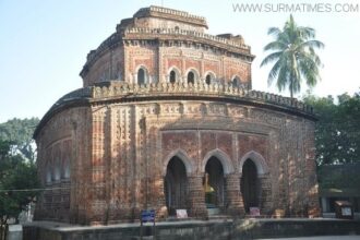 কান্তজিউ মন্দিরের রাসমেলায় বোমা বিষ্ফোরণ, আহত অন্তত ২০ - Surma Times Archive