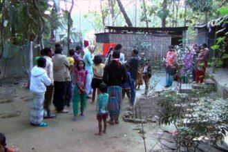বিয়ের তিনদিন পর স্বামী-স্ত্রীর ঝুলন্ত লাশ - Surma Times Archive