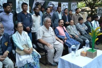 'সরকার কতটা নিচে নামতে পারে, তা দেখতেই নির্বাচনে বিএনপি' - Surma Times Archive