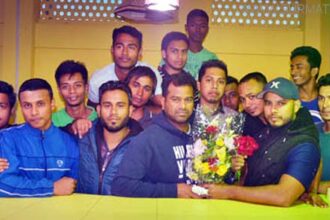 সিলেটে অলক কাপালিকে সংবর্ধনা - Surma Times Archive