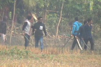 কুয়াকাটায় ১ কেন্দ্রে ভোট স্থগিত, সংঘর্ষে আহত ১৫ - Surma Times Archive