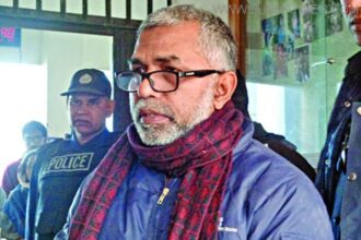 বাড়িতে ‘যৌনপল্লী’, ধরা মানবাধিকার কর্মকর্তা - Surma Times Archive