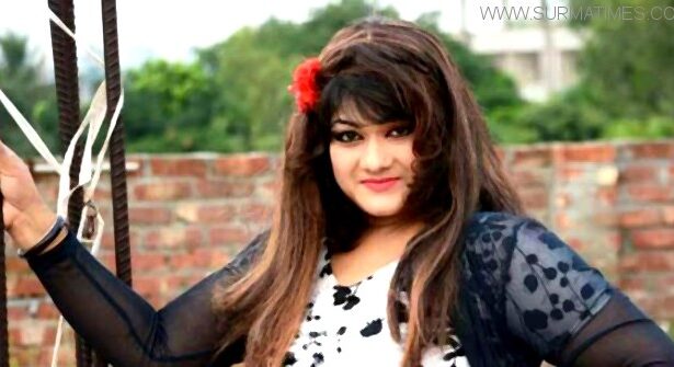 যে কারণে ছবি থেকে সরে দাঁড়ালেন চিত্রনায়িকা মুনমুন - Surma Times Archive