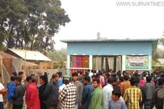 হিন্দু ধর্মগুরু হত্যায় আটক ৩ : আইএস’র দায় স্বীকার - Surma Times Archive