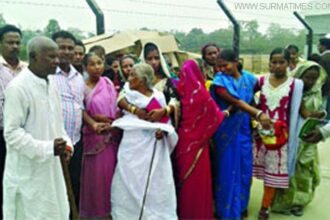 ৩৭ বছর পর সীমান্তহাটে দেখা হলো মা-ছেলের - Surma Times Archive