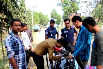 কুলাউড়ায় ১২টি যানবাহনকে ১০ হাজার টাকা জরিমানা - Surma Times Archive