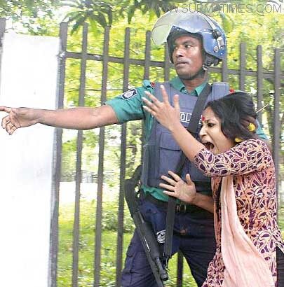 পুলিশের বিরুদ্ধে একের পর এক নারী নির্যাতনের অভিযোগ - Surma Times Archive