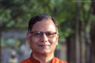 ছাত্রনেতারা পদের মূল্যায়ন করতে পারে না, দিগ্ভ্রষ্ট হয়ে যায় -একান্ত আলাপচারিতায় আসাদ উদ্দিন আহমদ - Surma Times Archive