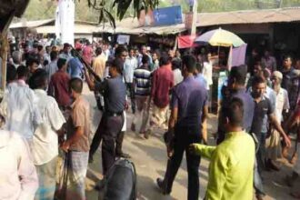 জগন্নাথপুরে ছাত্রলীগের ধাওয়া পাল্টা ধাওয়ায় পুলিশসহ আহত ৫ - Surma Times Archive