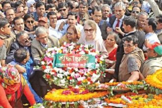 স্মৃতিসৌধে শ্রদ্ধা জানালেন খালেদা - Surma Times Archive