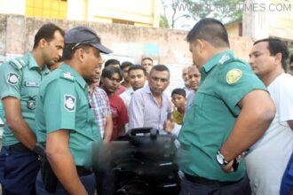 নয়াসড়ক থেকে ১০ লাখ টাকা ছিনতাই - Surma Times Archive