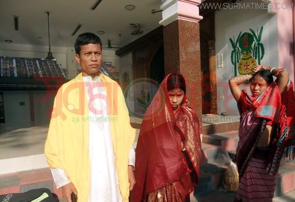 বড় বোন পালিয়ে যাওয়ার প্রতিশোধ -জৈন্তাপুরে পাত্র সম্প্রদায়ের কিশোরীকে জোর করে বিয়ে - Surma Times Archive