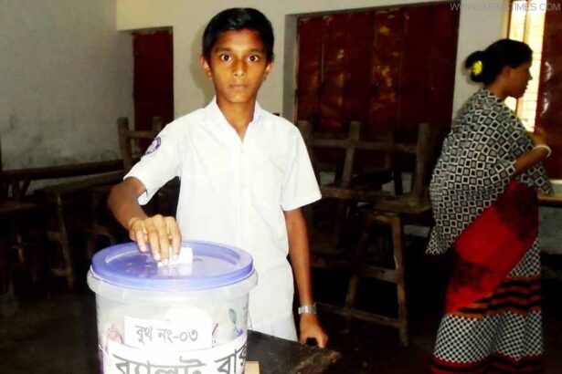 লক্ষ্মীপুরে উৎসব মুখর পরিবেশে স্টুডেন্ট ক্যাবিনেট নির্বাচন চলছে - Surma Times Archive