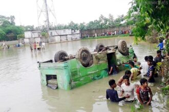 মোগলাবাজারে ‘টাউন বাস’ খাদে, আহত ১০ - Surma Times Archive
