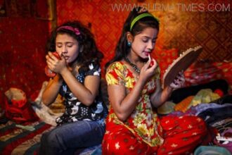 কিশোরী পতিতাদের জীবনকাহিনী - Surma Times Archive