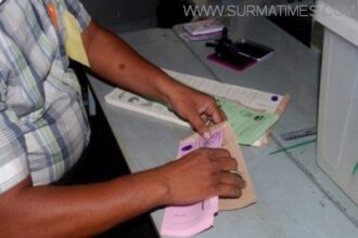 জাল ভোটের ছবি তুলে মার খেল ৩ সাংবাদিক - Surma Times Archive